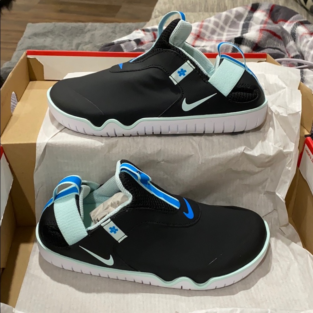 Nike Zoom Pulse Women’s Size 6.5